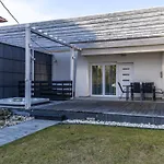 דירה Casa Leda *