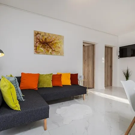 Casa Leda *